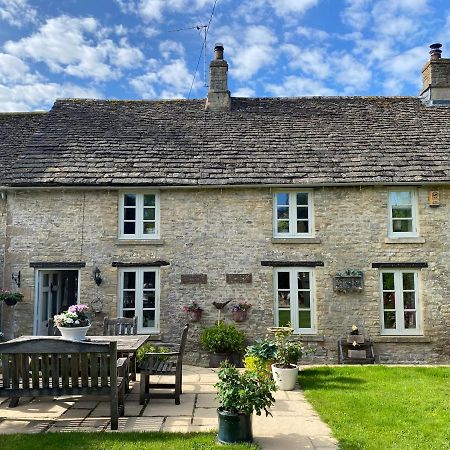 Newmans Cottage Burford Eksteriør billede