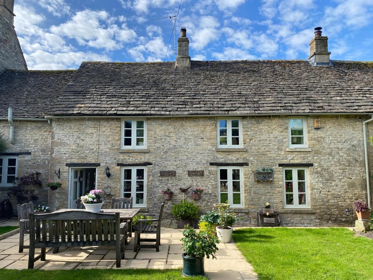 Newmans Cottage Burford Eksteriør billede