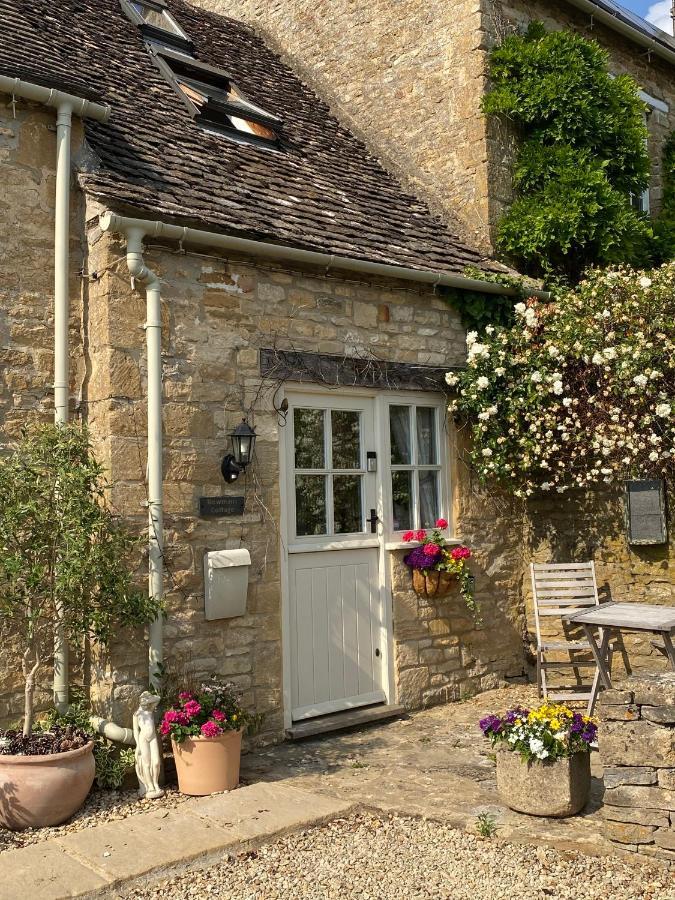 Newmans Cottage Burford Eksteriør billede